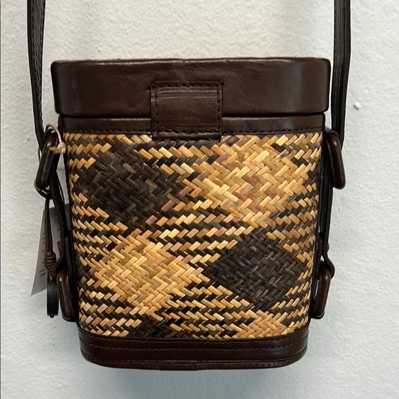 The Sak | Rattan & Leather Crossbody Bag ✨ - Picture 4 of 15